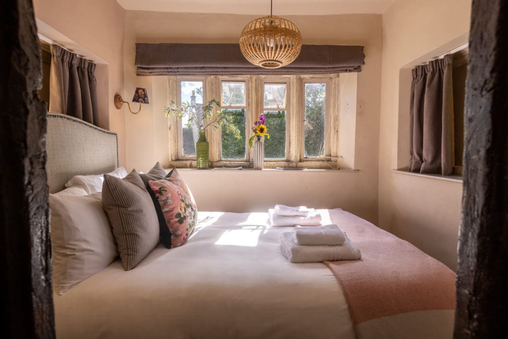 Snug Room 1